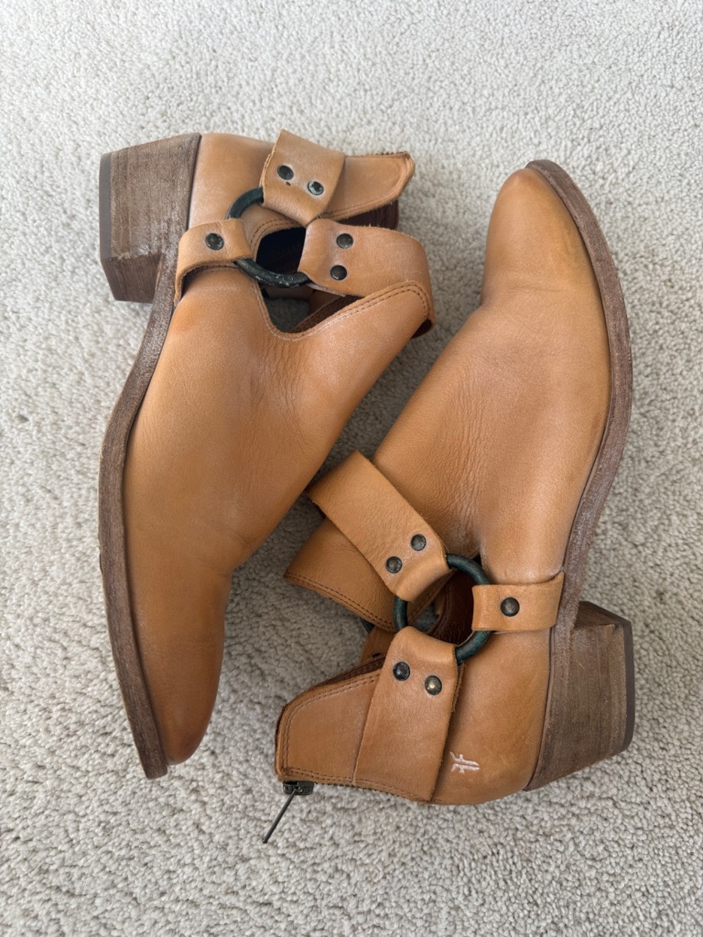 FRYE Women’s Tan Leather Cutout Ankle Boots Size 10